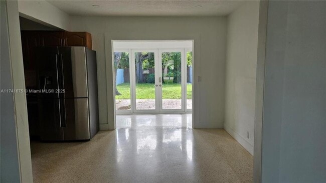 Photo - 3 bedroom in Hollywood FL 33020