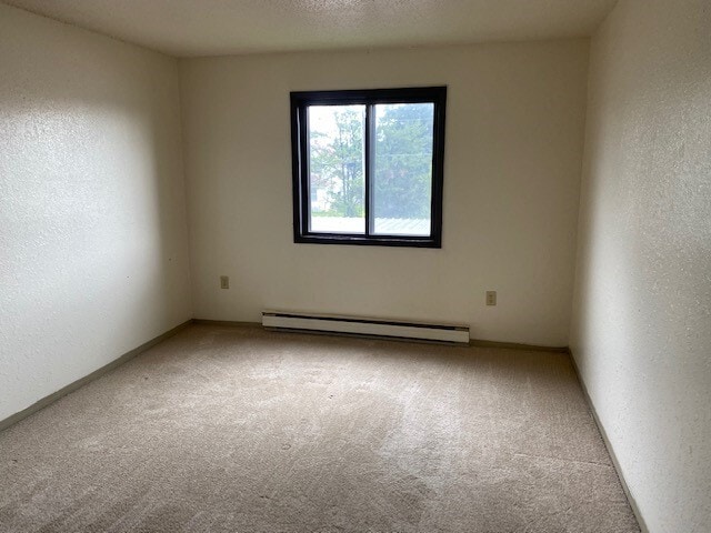 Photo - Laurentian Apartments