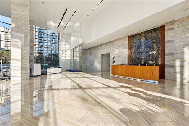 Photo - 3130 N Harwood St Unit 705