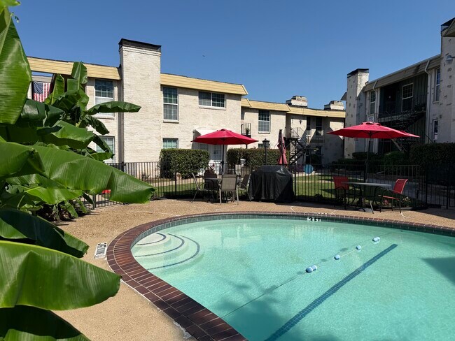 The Castillian Apartments