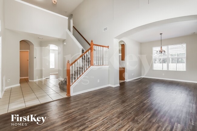8636 Sandy Plains Dr