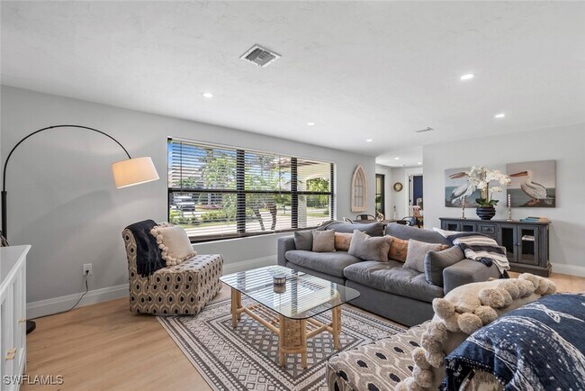 Photo - 4222 Crayton Rd