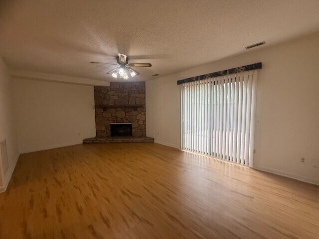 Photo - Spacious condo at The Oaks of Avent Ferry! Unit 4117