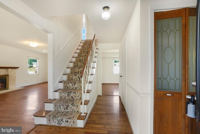 Photo - 1108 Port Echo Ln