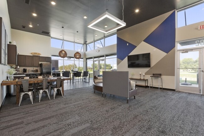 Photo - The Annex of Oshkosh