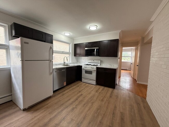 Photo - 2431 N 76th Ct