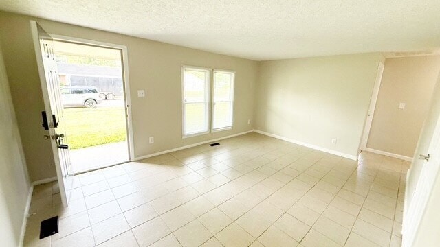 Photo - WEST SIDE 3 BEDROOM RANCH AVAILABLE NOW!