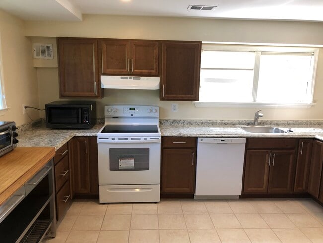 Photo - 1712 Merrifields Dr Unidad 1712 Merrifields Drive Apt 1