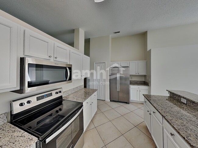 Photo - 16041 Bay Vista Dr
