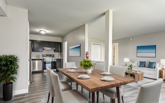 Dining - The Chateau Apartments