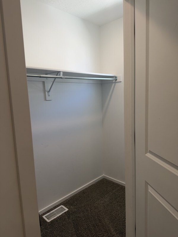 Photo - 1545 S 3740 E