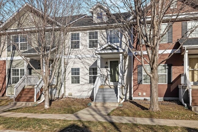 Photo - 207 SE Booth Ave