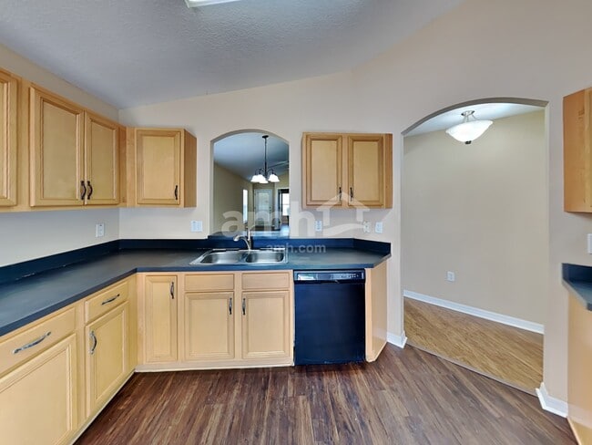 Photo - 10047 Perthshire Cir