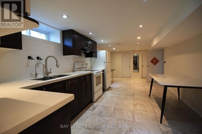 Photo - 12973 Warden Ave.