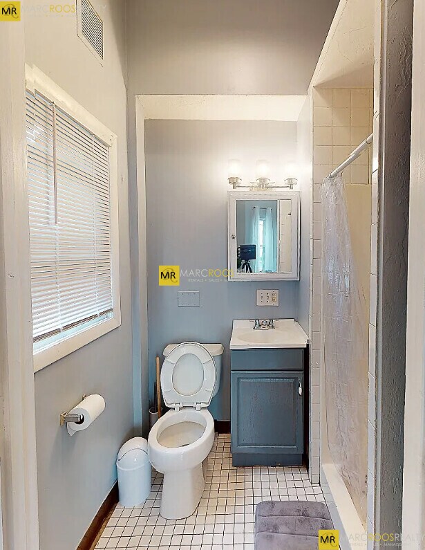 Photo - 21 Highgate St