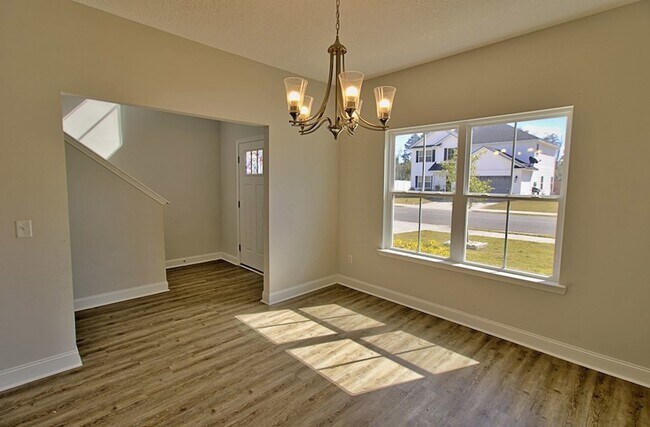 Photo - 442 Grayson Ave