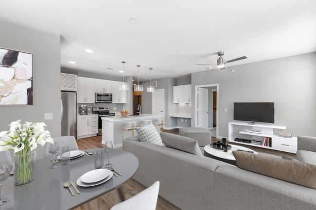 Photo - Lenox Sienna | Apartments & Townhomes