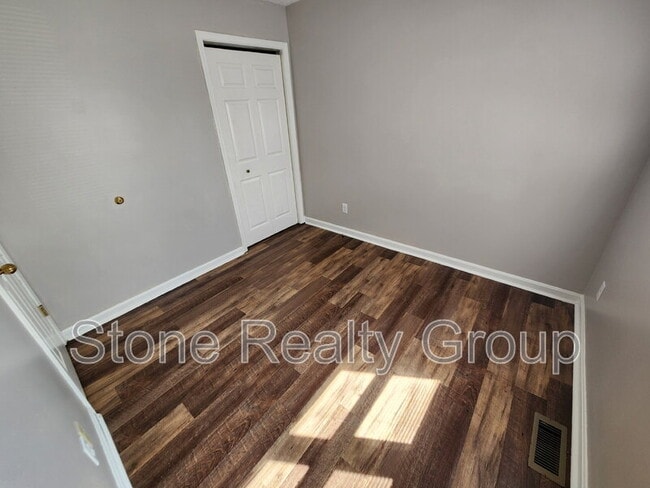 Photo - 760 S Fulton St Unit B