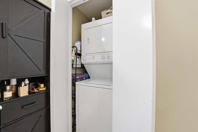 Photo - 1500 Washington St Unit 2J