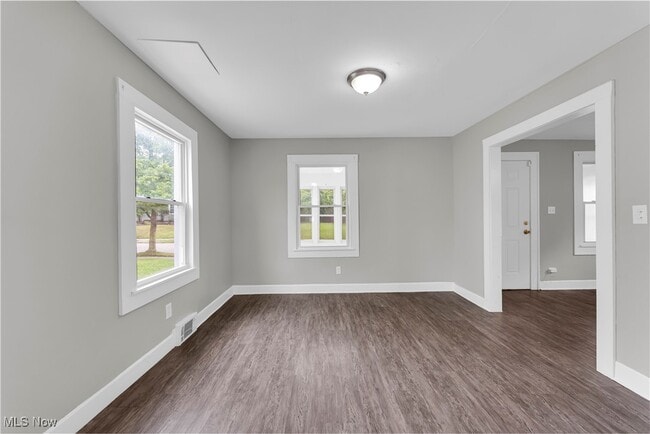 Photo - 19601 Raymond St