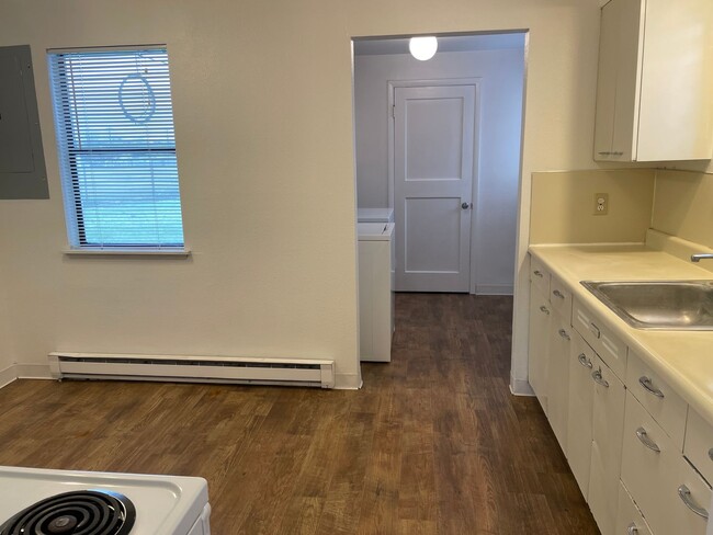 Photo - Duplex For Rent / WSG INCLUDED!!!