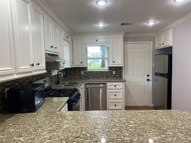 Photo - 819 Eubanks St Casa