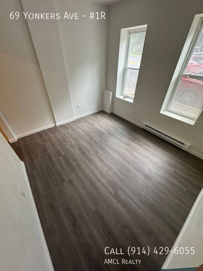Building Photo - 69 Yonkers Ave Unit #1R Rental