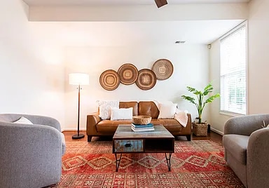 Photo - 532 E Saint Catherine St