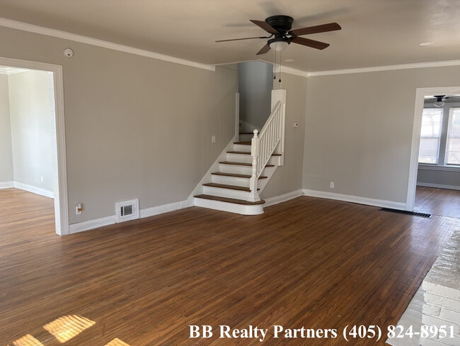 Photo - 2011 E 12th Pl