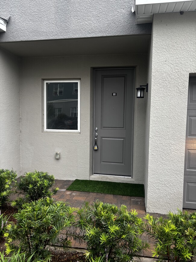 Photo - 1209 Southstation Pl