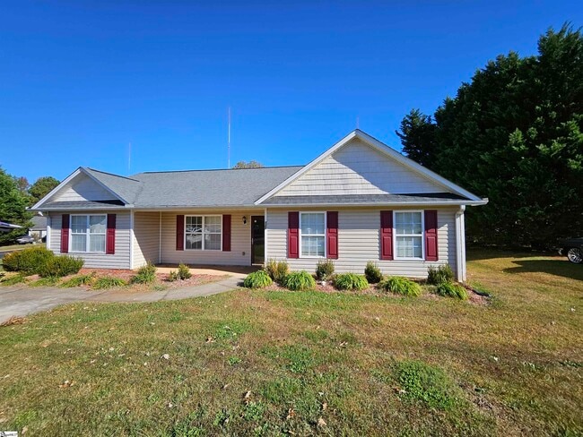 Building Photo - 132 Falcon Ridge Dr