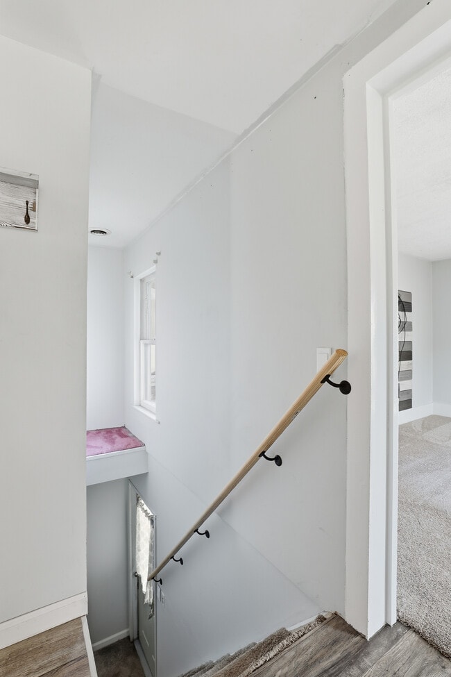 Stairs - 216 W William St Unit 201