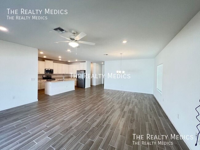 Photo - 5637 SW 93rd St