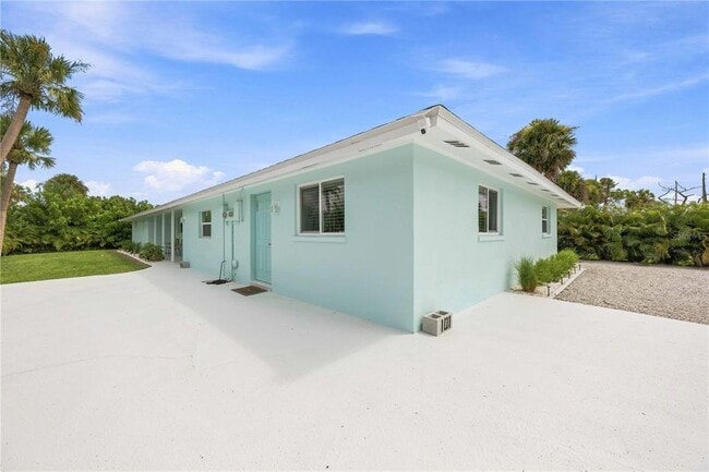 101 E Riverview Ave