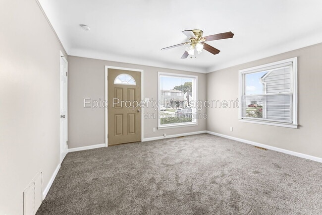 Photo - 12985 Walnut St