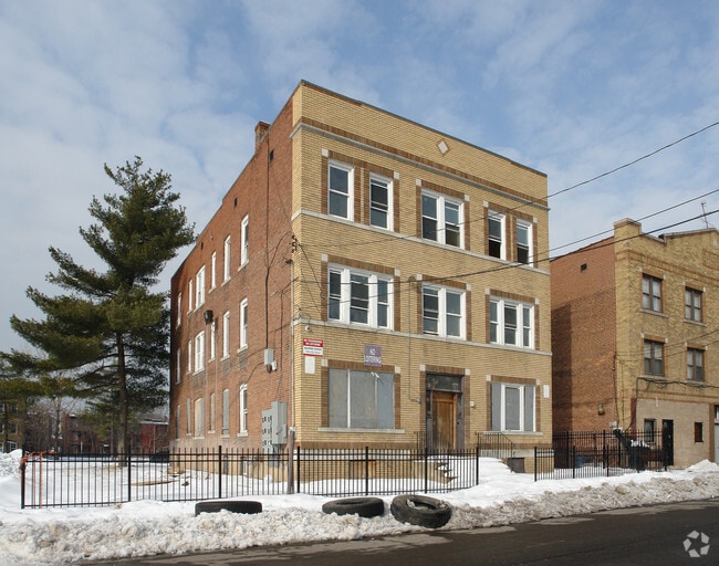 Claystone Commons