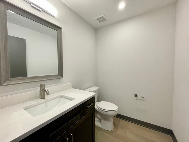 Photo - 1034 Missouri Ave