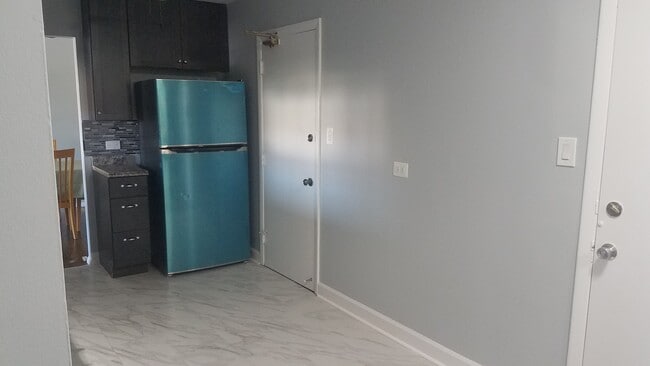 Kitchen - 8892 Jody Ln Unit 2G