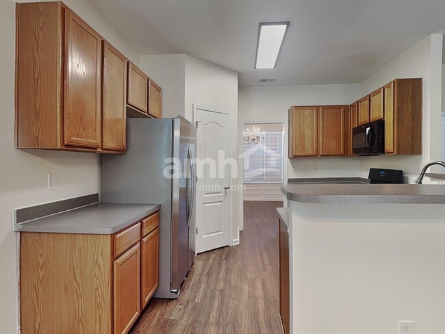 Photo - 836 Topaz Valley