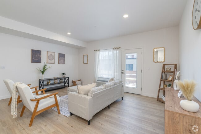 2BR, 1BA - 951SF Living Room