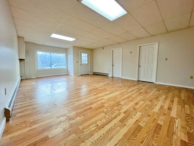 Photo - 1531 Maple St Unit A