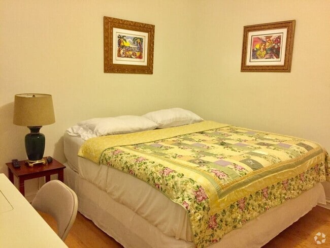 Building Photo - 1561 5th Ct Unit 1 Rental