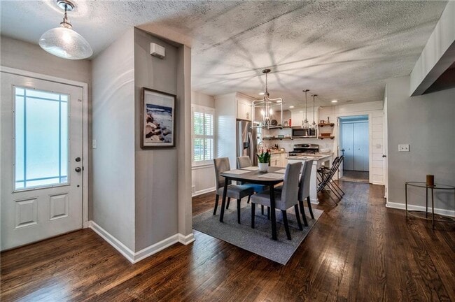 Photo - 679 Pine Valley Rd SW