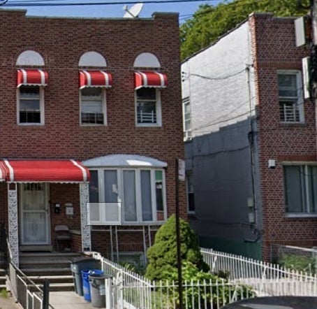 Photo - 2879 Randall Ave Unit 2nd Floor