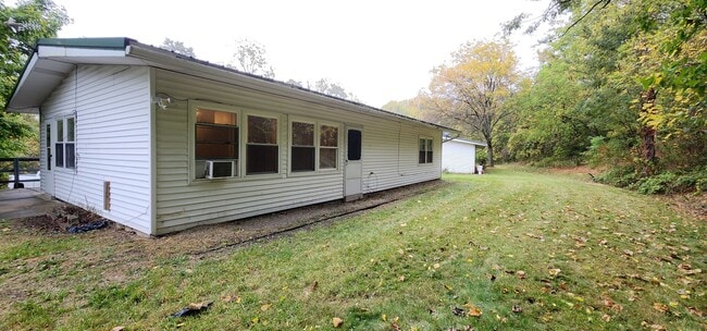 Photo - Finleyville Ranch Home in Country Setting