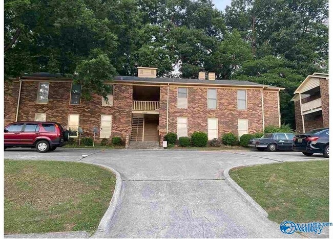 Building Photo - 1510 Halston Cir NW Unit A