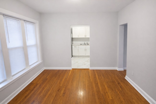 Photo - 6710 S Merrill Ave Unit 2W