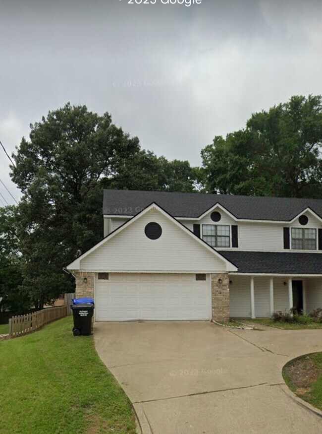 Photo - 4105 Bill Owens Pkwy House