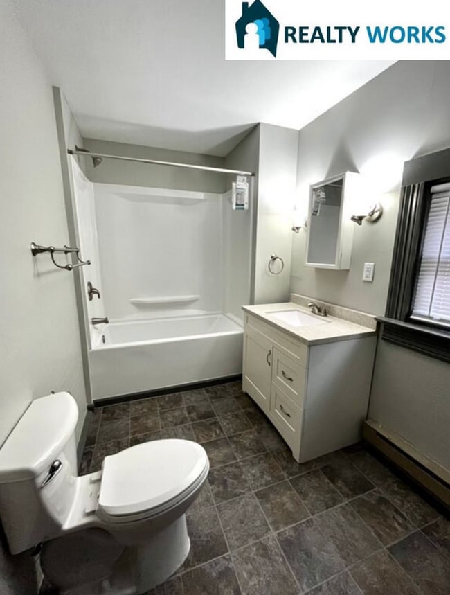 Photo - 1619-1623 D Street Unit 1619 D Street
