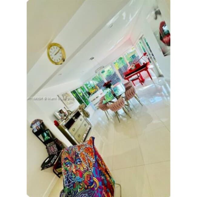 Photo - 9240 Byron Ave